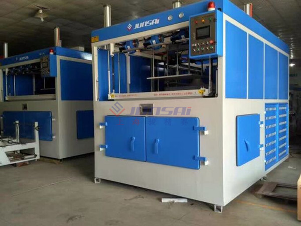 厚片吸塑機(jī)脫模機(jī)制不簡單